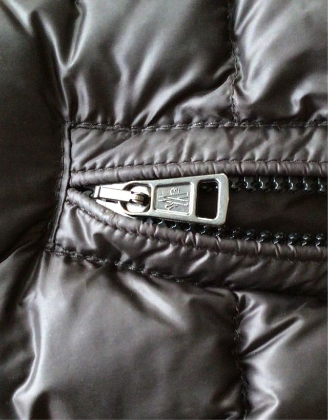 Moncler Abrigo Negro 4/5