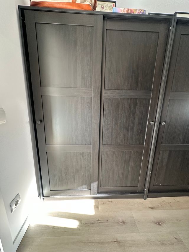 Armario IKEA RAKKESTAD Madera Oscura