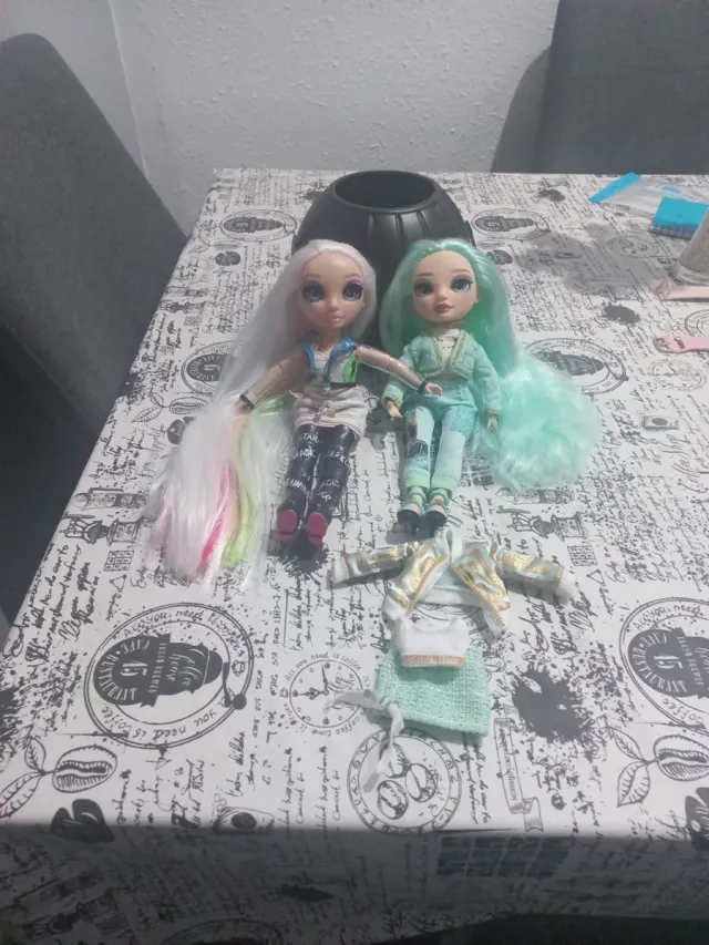 Black Friday  10€ Rainbow High