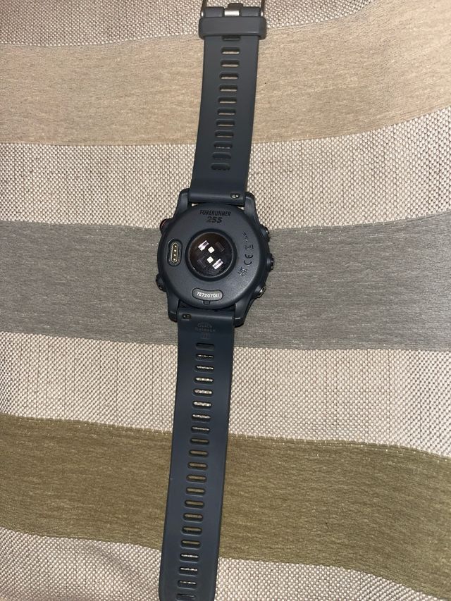 Garmin Forerunner 255 GPS Reloj
