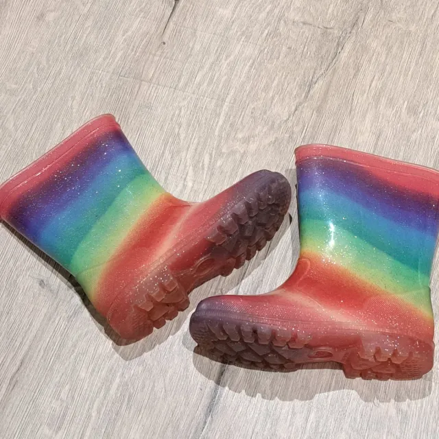 Botas de agua niña talla 29 arcoíris
