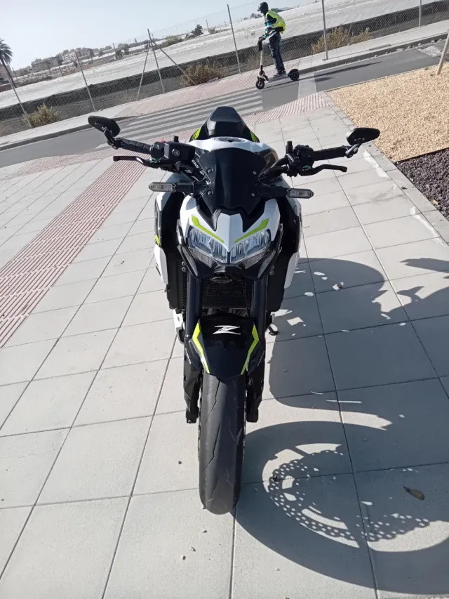 Kawasaki Z900 A2 Full