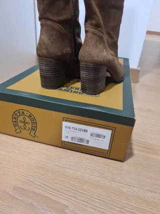 Botas de piel Dakota marrones