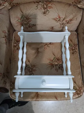 Estantería vintage madera blanca