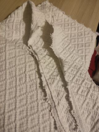 MANTA / COLCHA BLANCA 200x200 (tejido gofrado)