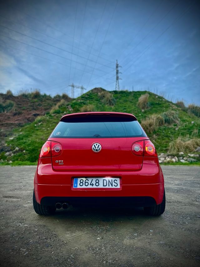 Volkswagen Golf 2005