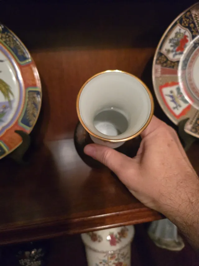 Jarrón oro 24k porcelana Bohemia Sneroll y plata