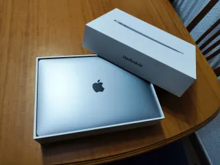 MacBook Air 2020 i7 13 Retina