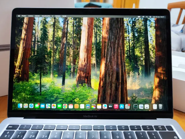 MacBook Air 2020 i7 13 Retina