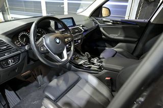 BMW X3   xDrive20d