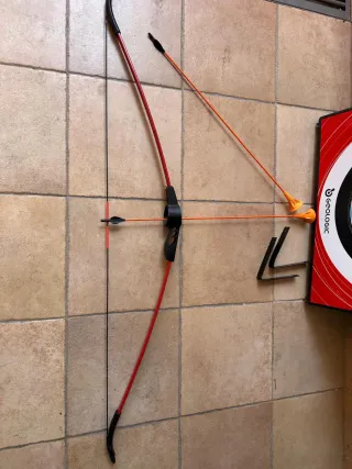 Diana y arco Geologic Soft Archery