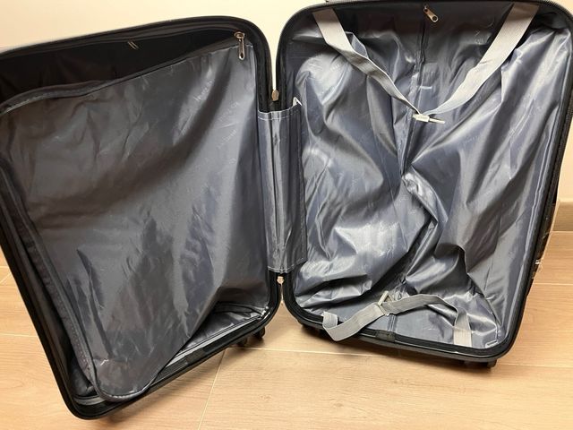 Maleta de cabina negra 55x33x20