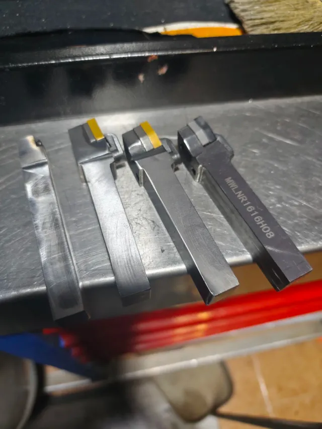 Porta plaquetas para torno