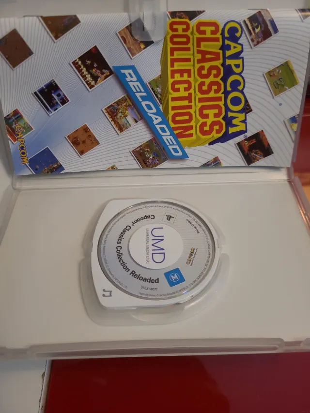 Juego PSP Capcom Classics Collection Reloaded
