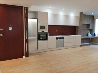 CARPINTERO DE MADERA