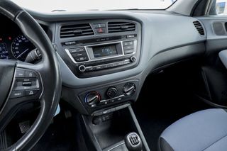 Hyundai i20   1.2 MPI Essence