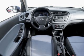 Hyundai i20   1.2 MPI Essence