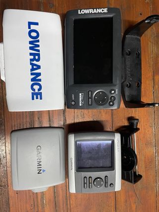 Sonda Lowrance + GPS Garmin para barco