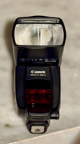 Canon Speedlite 580EX II - Como Nuevo