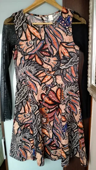 Vestido H&M estampado manga larga