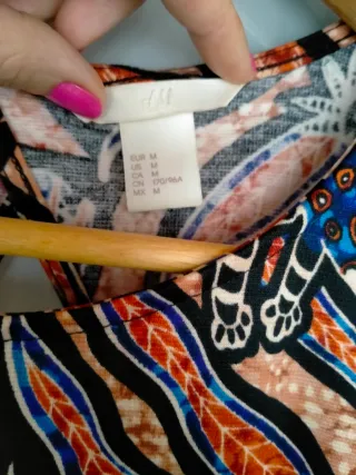 Vestido H&M estampado manga larga