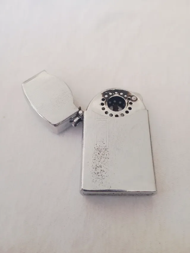 Isquejador Zenith à prova de vento, prateado.