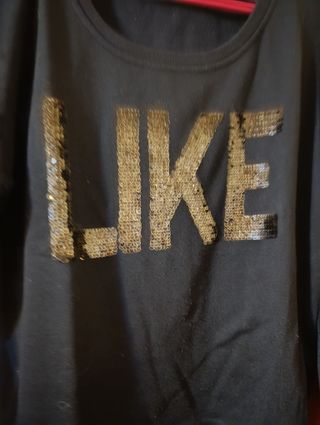 Jersey negro con lentejuelas doradas LIKE