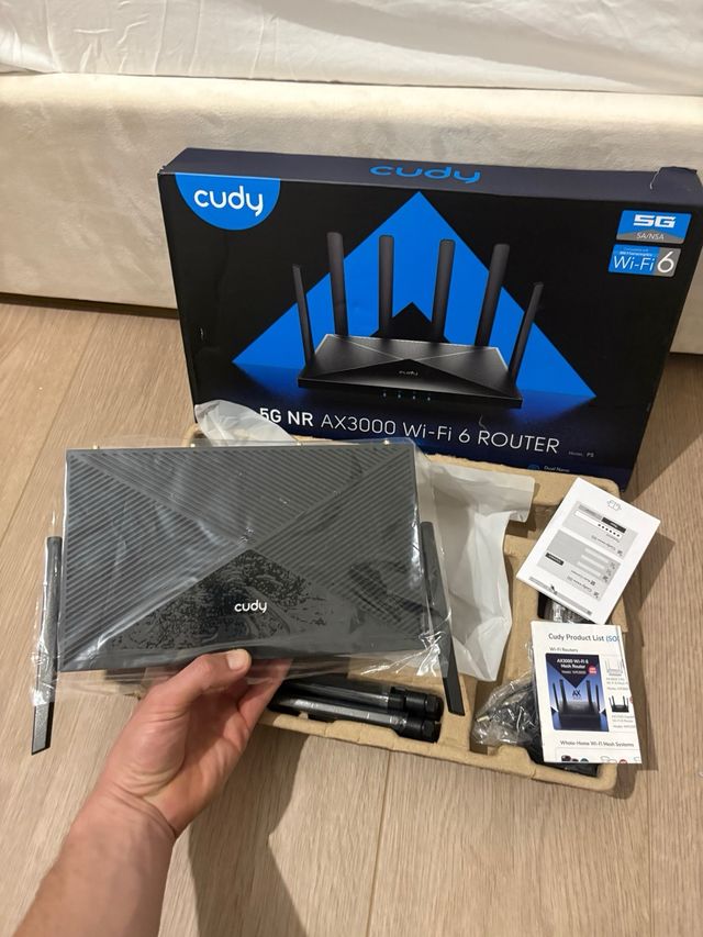 Router per interni Cudy P5 5G NR con NSA WiFi 6
