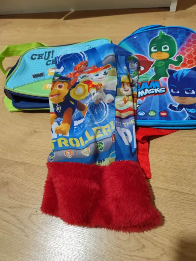 Pack 2 Mochilas Infantiles y Cuello