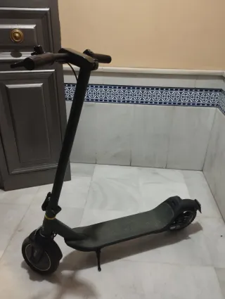 Patinete Cecotec Bongo M40 XL