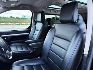 Opel Zafira Life 2.0 180cv M BUSINESS ELEGANCE AUTOMÁATICO con TECHO PANORÁMICO!