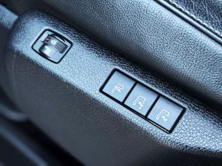 Opel Zafira Life 2.0 180cv M BUSINESS ELEGANCE AUTOMÁATICO con TECHO PANORÁMICO!