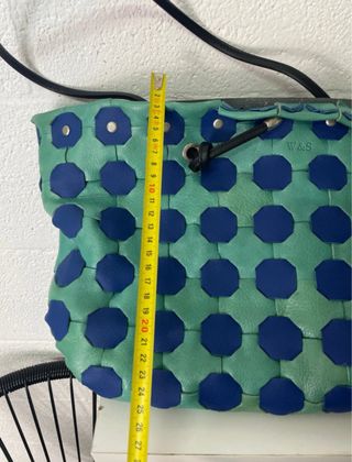 Borsa in vera pelle azzurra e blu