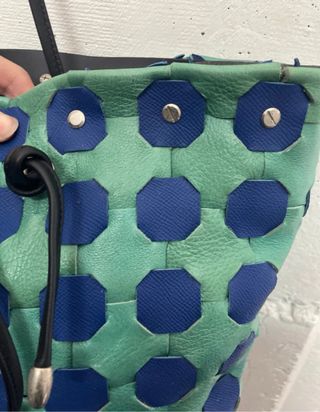 Borsa in vera pelle azzurra e blu