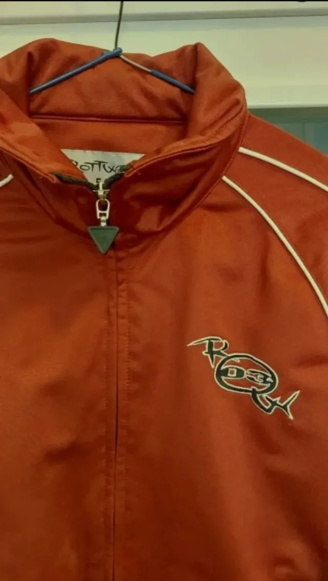 Chaqueta deportiva infantil