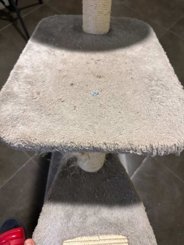 Casa para gatos de varios niveles