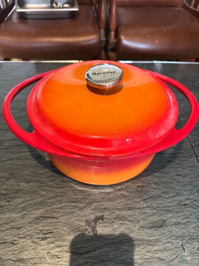 Olla Berndes Hierro Fundido 4L / 24cm