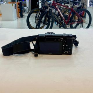 CAMARA DE FOTOS SONY ALPHA 6400 CON CAJA