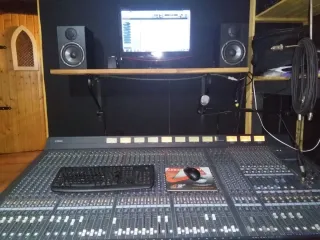 Mesa de mezclas Yamaha M2500