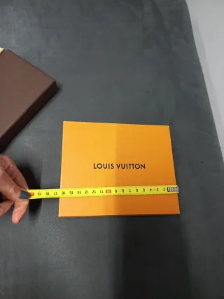 Scatola Louis Vuitton piccola