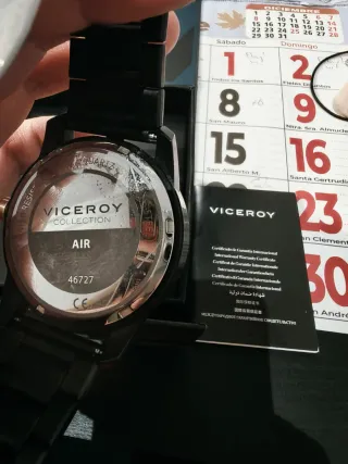 Reloj Viceroy Negro y Dorado