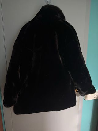 Chaquetón Zara Negro Talla S tiene Dos Bolsillos