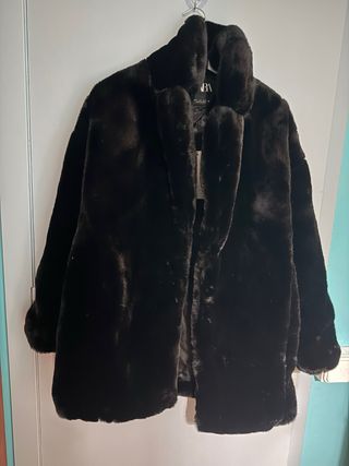 Chaquetón Zara Negro Talla S tiene Dos Bolsillos