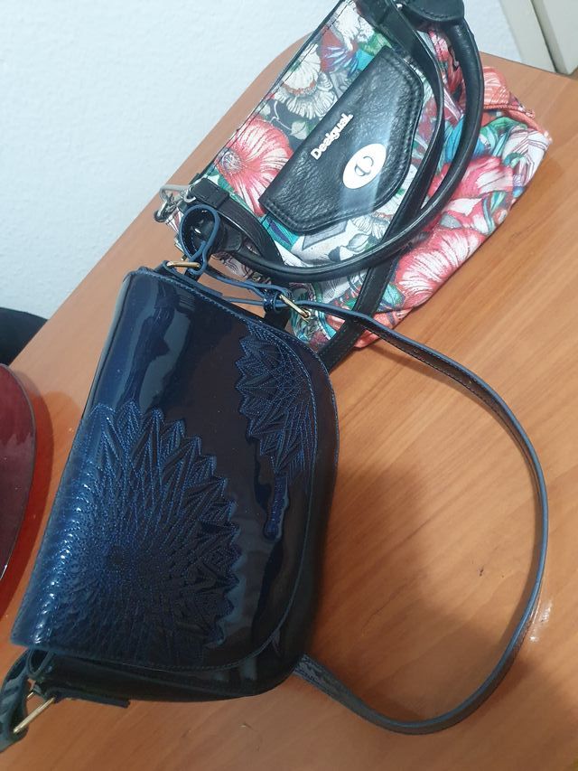 Lote 2 Bolsos Desigual
