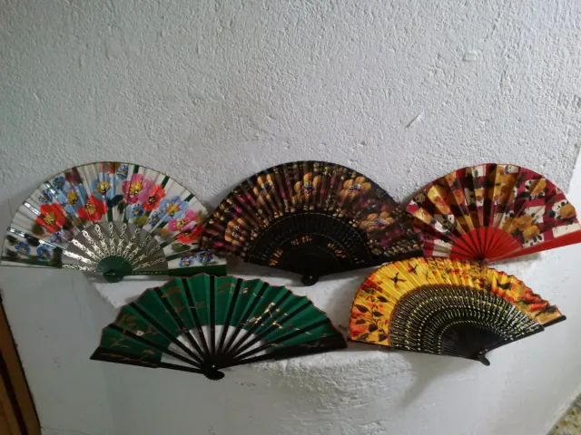 Lote de 5 abanicos antiguos