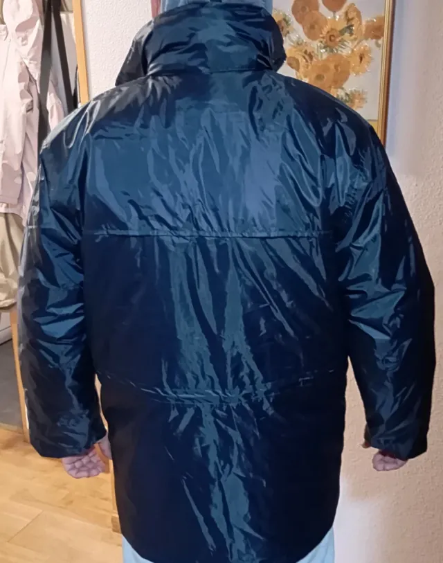 Abrigo de trabajo azul