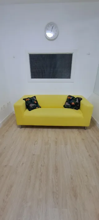 Sofá 3 plazas amarillo Ikea