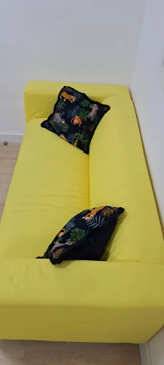 Sofá 3 plazas amarillo Ikea