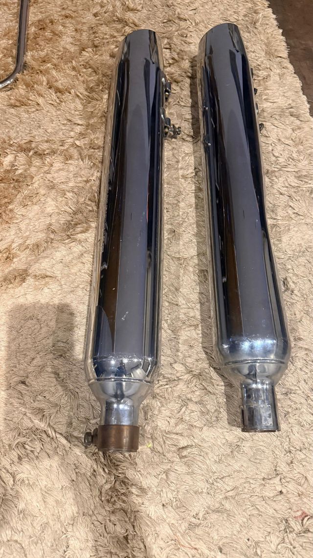 Escapes Harley Davidson Touring Cromados