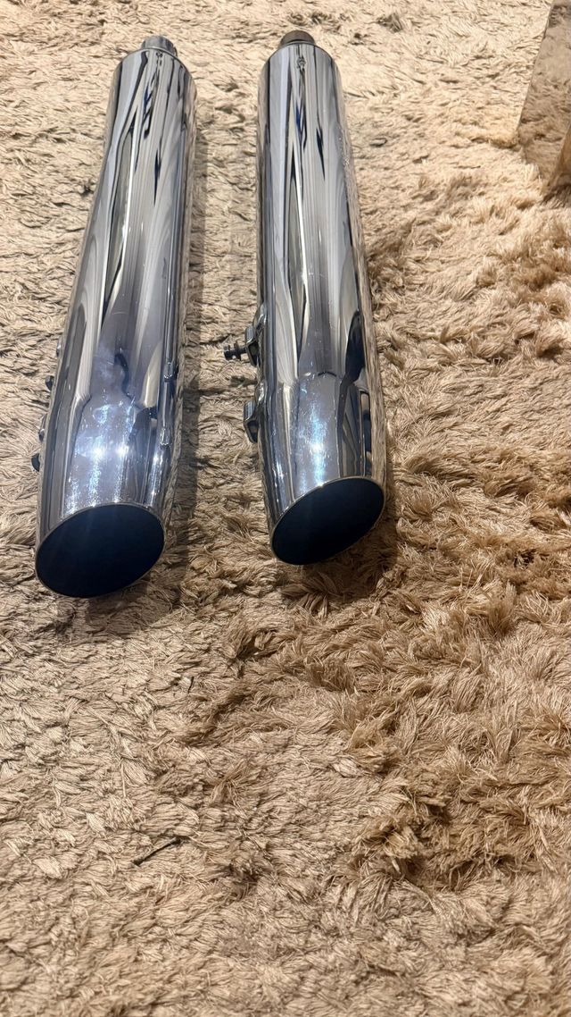 Escapes Harley Davidson Touring Cromados